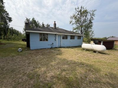 14490 Pleasant Valley Rd