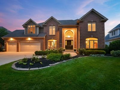 1N431 Peachtree Ln