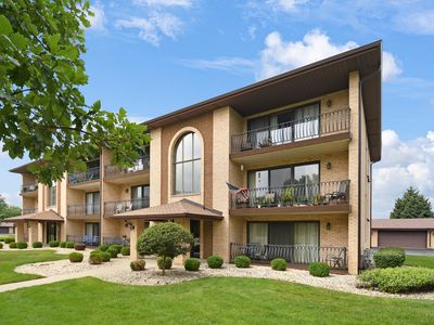 8324 160th Pl APT 3W