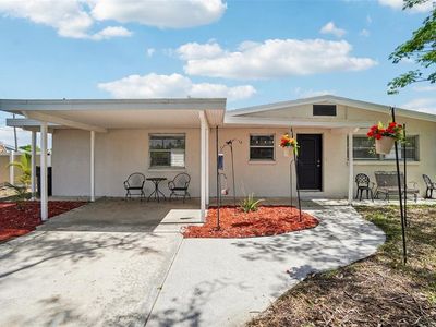 541 FIREFLY LANE