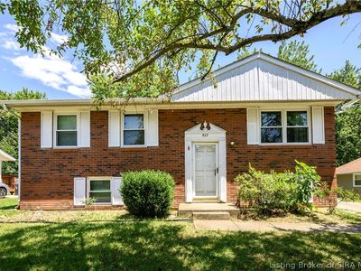 Property at 927 Capitol Hills Drive, Jeffersonville, IN