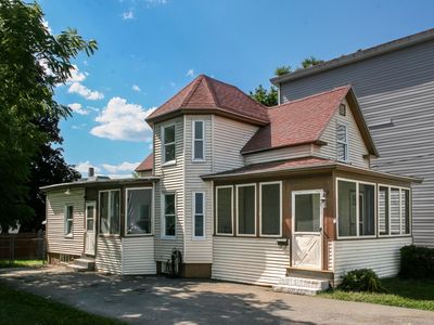 64 Laval Street