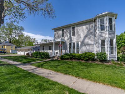 Property at 302 W Court Ave, Winterset, IA