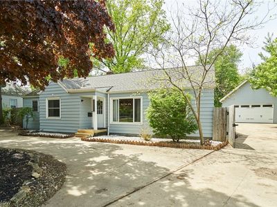 780 Bates Rd