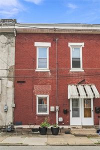 148 Home St