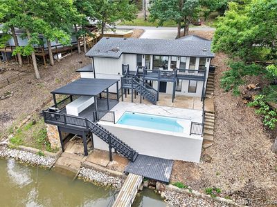 333 Crane Cove Dr