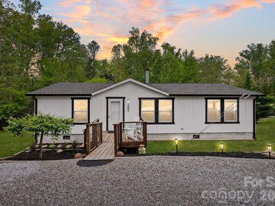 285 Dove Haven Ln
