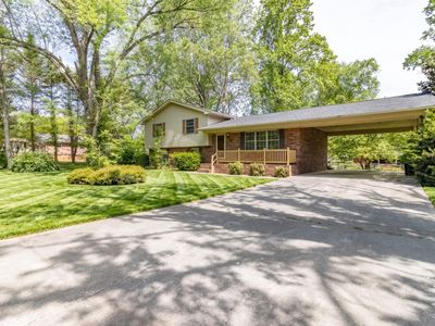 710 Northview Dr NW