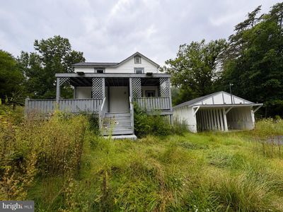 667 Thompson Rd