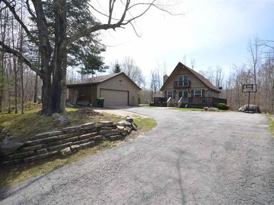5053 Crestview Cir