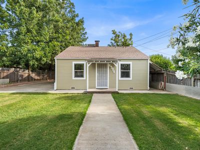 4904 E Harvest Rd