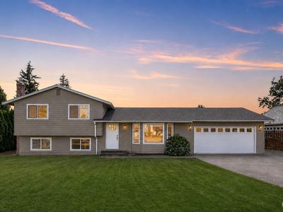 406 Cascade Way