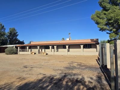 4190 E Dawson Rd