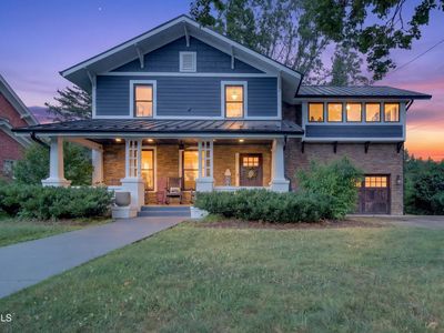 175 Stonewall Hts NE