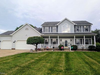376 Foxbury Dr SW