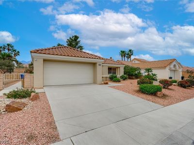 3017 Hawksdale Dr