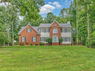 6 Clearwater Ct