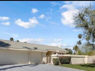Property at 39 Santo Domingo Dr, Rancho Mirage, CA