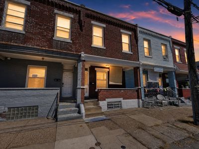 5122 Tulip St