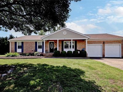 116 Buckingham Dr