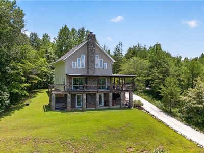 125 Chauga Shoals Dr