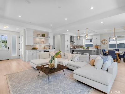 2117 Marshallfield Ln #B