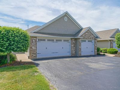 Property at 1629 Warrenton Ct, Byron, IL