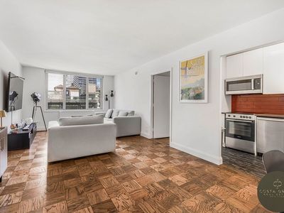 137 E 36th St APT 18H