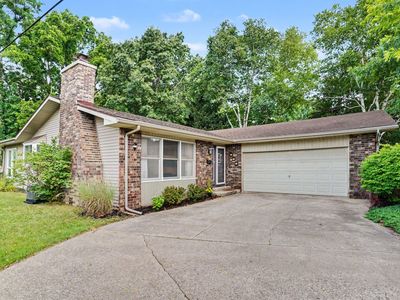 123 Bennett Ave