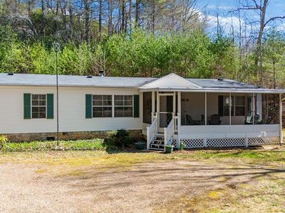 101 Crawford Hill Dr