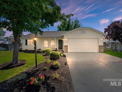 3422 Coachman Ct