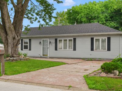 Property at 2712 W 67th St, Davenport, IA