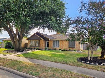 21302 Park Mount Dr