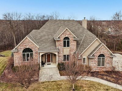 W170N5385 Ridgewood DRIVE