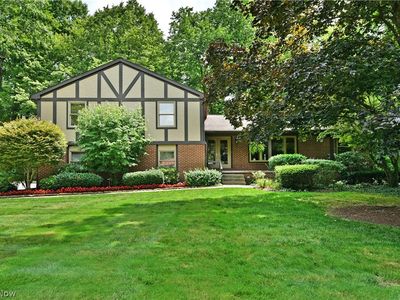 5597 Engleton Ln