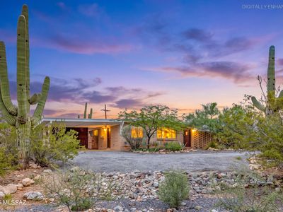 2402 W Wagon Wheel Dr