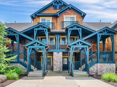 8 Maple Cres BLDG 8 #12