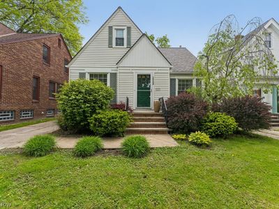 15034 Rosemary Ave