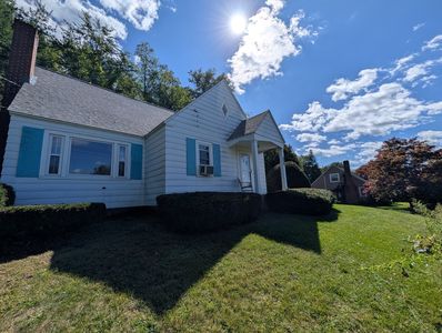 642 Greenfield Rd