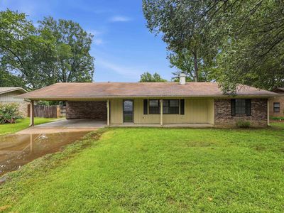 124 Shamrock Dr