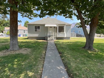 180 W Mond St