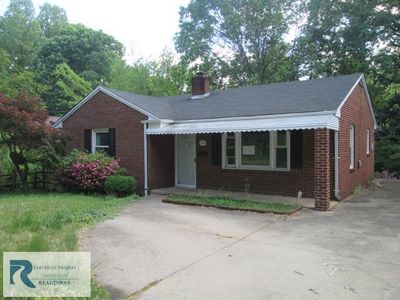 308 Minor St