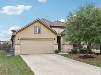 3113 Deer Hollow