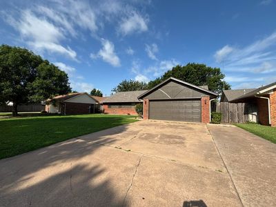 Property at 2210 Appomattox, Enid, OK