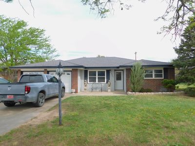 6054 Sunset Dr