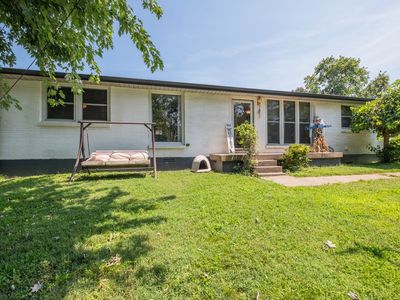 Property at 7183 Sugar Camp Dr, Greenbrier, TN