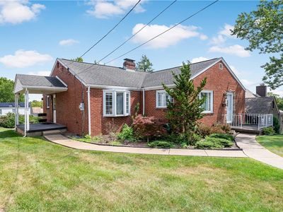 169 Crestview Dr