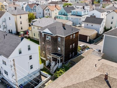 231 County St