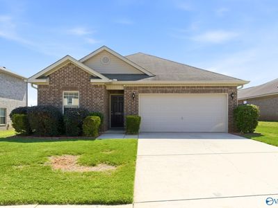 Property at 3368 Castlecreek Dr, Madison, AL