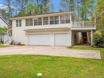 1015 Hagley Dr.